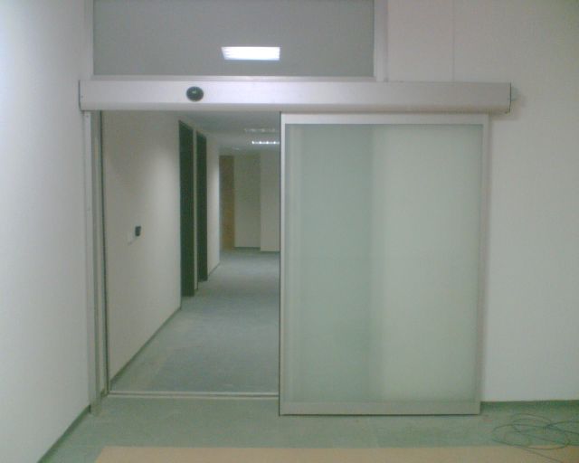 Tek Kanat Fotoselli Kapı 